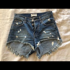 One teaspoon shorts